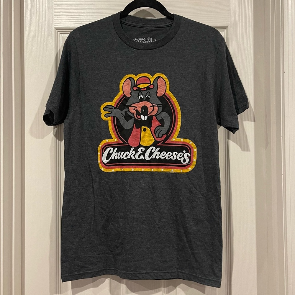 Original Chuck E. Cheese Graphic Short Sleeve T-Shirt Heather Gray Tee Luv